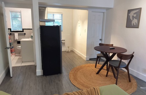 Parkside Apartment | Relaxing Hollywood studio 119