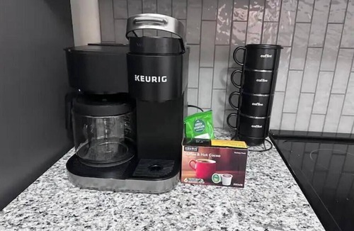 University City House | Relaxing Home in Ucity