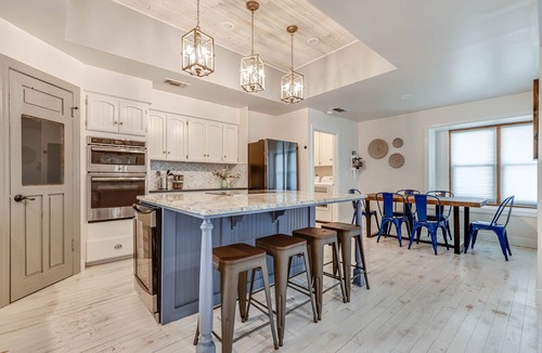 Oakmont Downs House | Relaxing home Optional heated pool Spa Central location 20 min to Lackland AFB