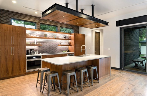 Old Town West House | Relaxing in Paradise w Private Rooftop Deck!