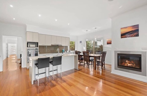 Jan Juc House | Relaxing Jan Juc Beach Getaway