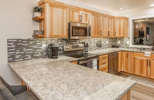 Medical Lake House | Relaxing Lake House