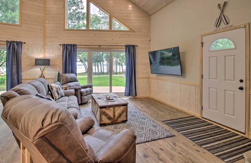 Park Rapids Cabin | Relaxing Lakefront Retreat w/ Private Dock!