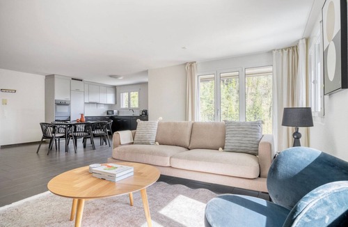 Center Apartment | Relaxing Leimbach 2BR w/Storage & Shared Garden, nr Train, by Blueground