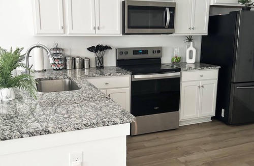 Normal House | Relaxing Luxury Townhome