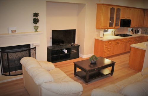 Rancho Cordova House | Relaxing & luxury living, let's have a great time.