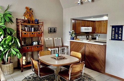 Lake Ozark Condo | Relaxing Marvelous Main Channel View!