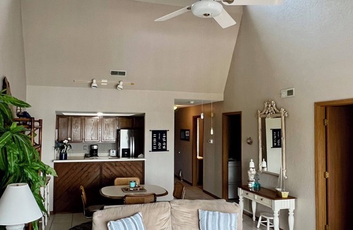 Lake Ozark Condo | Relaxing Marvelous Main Channel View!