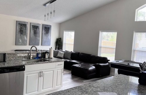 Palm Coast House | Relaxing Modern 3 br home with HEATED POOL