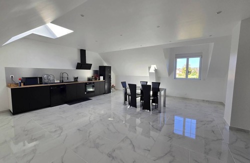Luzancy Apartment | Relaxing on the banks of the marne