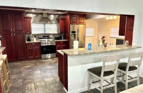 Bay Crest Park House | Relaxing Pool Home/6PPL/Spa