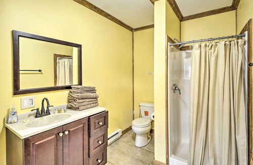 Pleasant Mount Hotel | Relaxing Premium Suite Bloom With Us