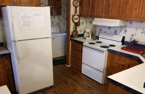 Warwick House | Relaxing property on Lake Blackshear