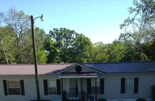 Warwick House | Relaxing property on Lake Blackshear