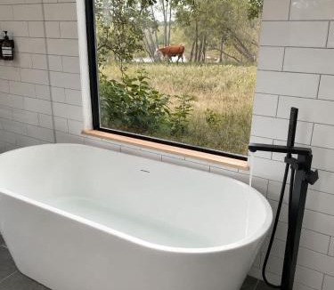 Cedar Creek House | Relaxing Ranch Friendly Animals Modern Stay Cabin 1