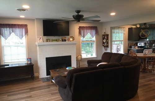 Lewistown Cottage | Relaxing Respite Along the Juniata River