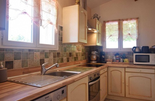 Saint-Pons House | Relaxing Retreat in Saint-Pons