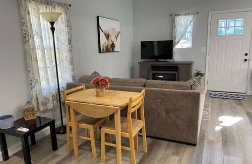 New Hill Apartment | Relaxing Retreat Near Jordan Lake