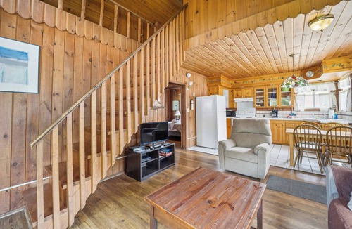 Greenbush Apartment | Relaxing Retreat w/AC