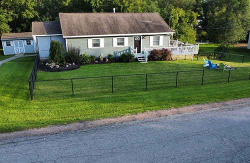 Frontenac House | Relaxing River view home in peaceful neighborhood. Pets considered.