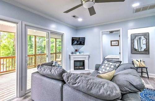 Dutton House | Relaxing Riverfront Cottage with Boat Dock!