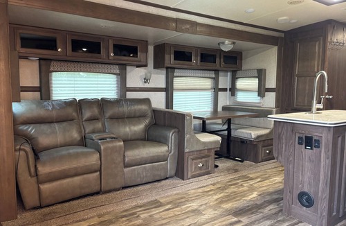 Mcloud House | Relaxing RV on the lake in McLoud
