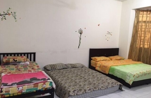 Bayan Lepas House | Relaxing Seaside Bayan Homestay