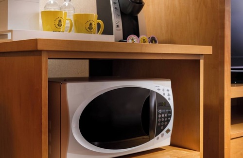 University District Hotel | Relaxing Seattle Room Ideal for Exploring | Free Parking