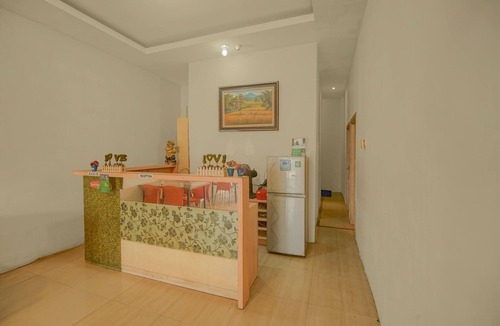 Makassar House | Relaxing Standard Double Stay w/Free Parking WiFi