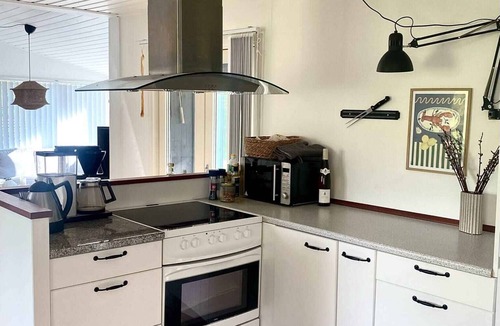 Kramnitse House | Relaxing Stay by the Beach Nature
