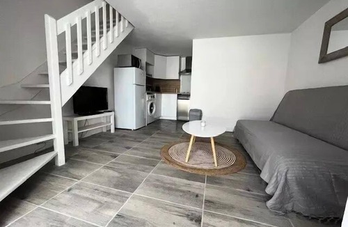 Marseillan Villa | Relaxing stay in a pleasant, ideally located setting