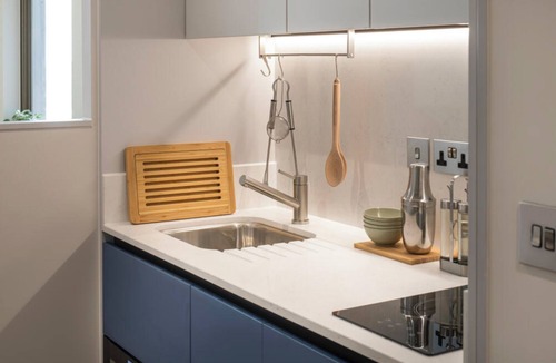 South Acton House | Relaxing Studio flats