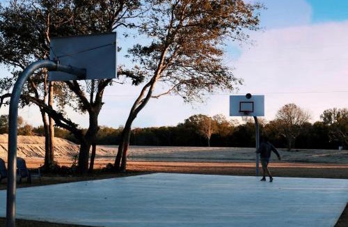Seguin House | Relaxing Texas Vacation by the Water | Birdhouse Cabin