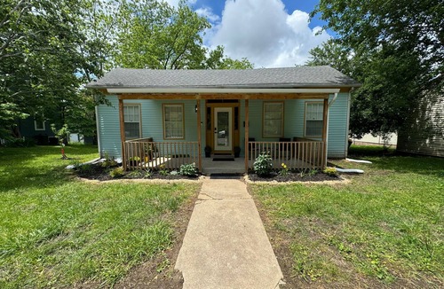 Boonville House | Relaxing Three Bedroom Getaway in Boonville