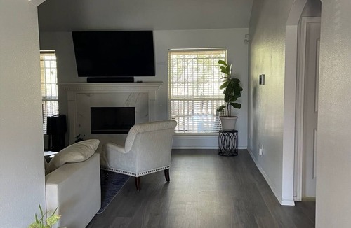 Tulsa House | Relaxing Tulsa Home Near Downtown - 3BR/2BA