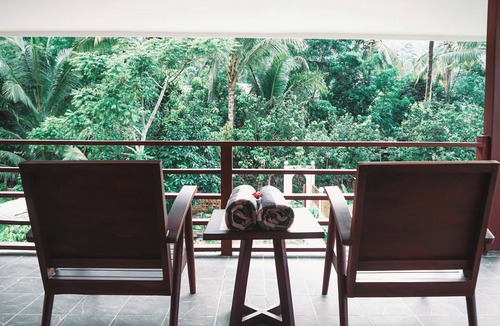 Pemenang Villa | Relaxing two bedroom villa with kitchen and shared pool 30 min from Gili island