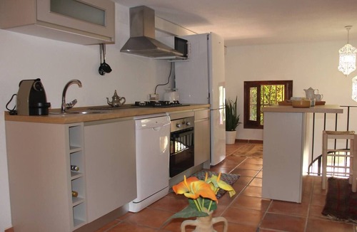 Cabrera de Mar Apartment | Relaxing villa with mountain and sea views