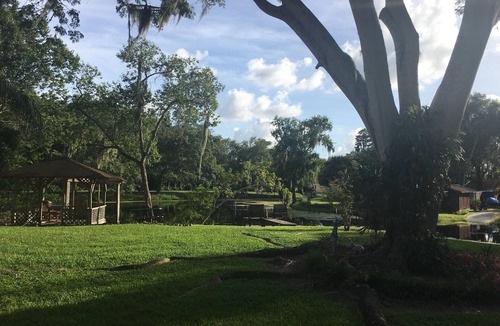 Lutz House | Relaxing waterfront haven. Near Moffitt Cancer Center