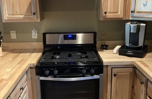 Deposit Cabin | Relaxing West Branch Cabin