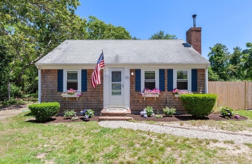 West Harwich House | Relaxing West Harwich getaway!