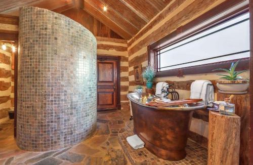 Wimberley House | Relics Reserve