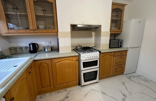 Curdworth House | Remarkable 2-Bed House in Sutton Coldfield