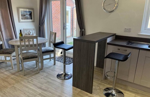 Irby House | Remarkable 3-bed House in Wirral