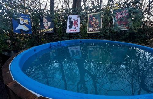 Bovey Tracey Apartment | Remarkable Boultons Barn with hot tub