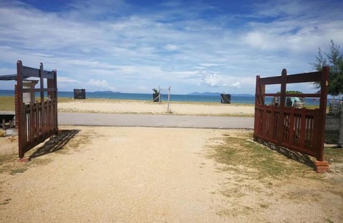 Pantai Penarik Other | Rembulan Escape Bell Tent 2