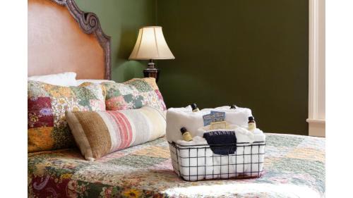 Cimarron Hotel | Remington - Historic Hotel Room