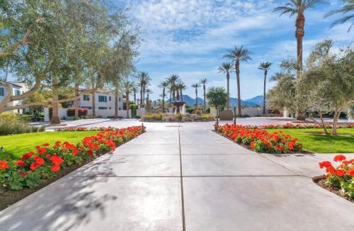 La Quinta Apartment | Remodeled 1BR Legacy Villa with Private Patio #A