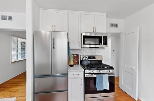 Old Town House | Remodeled 2bd/1ba Treasure in Old Town, Patio, AC