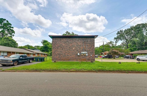 Nacogdoches Apartment | Remodeled 2BR Hideaway | Near SFA + Downtown