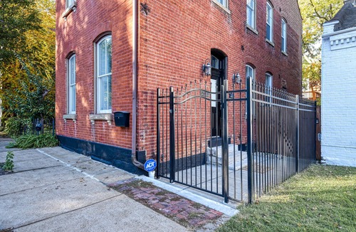 Benton Park House | Remodeled 3br 4ba Home with Secret Speakeasy Basement